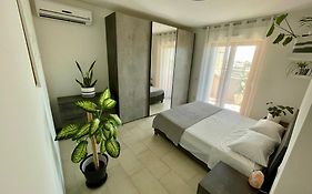 Greenchill House - West Rome